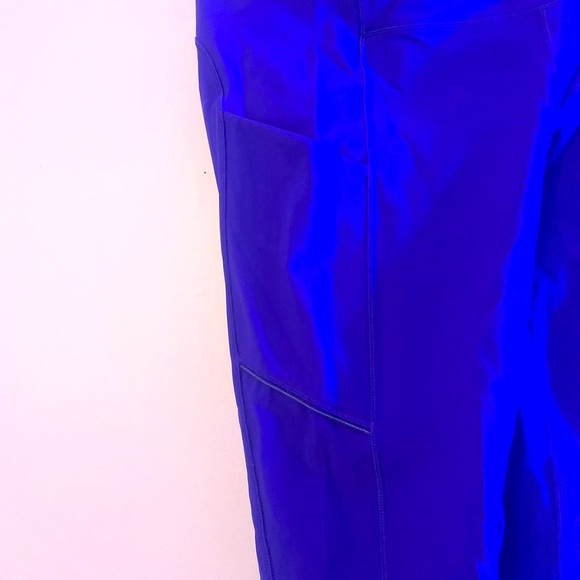 Lululemon athletica royal blue leggings with pockets size 4 - Picture 15 of 16